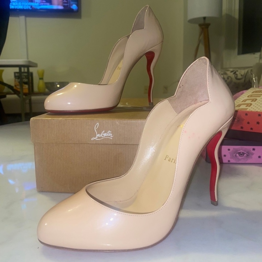 Christian Louboutin Wawy Dolly 100 Patent